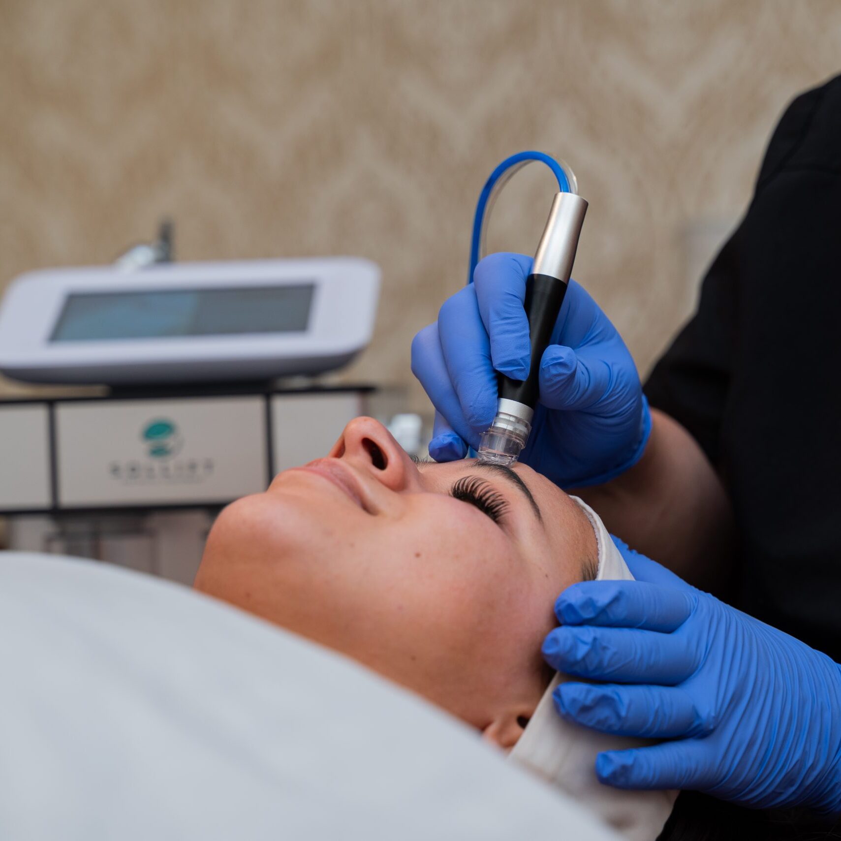 VIVIAN'S_FALL_2024_14 VIVIAN'S_FALL_2024_14